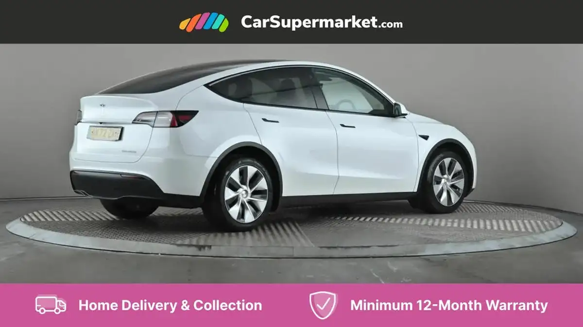 2022-tesla-model-y-e-long-range-big-5