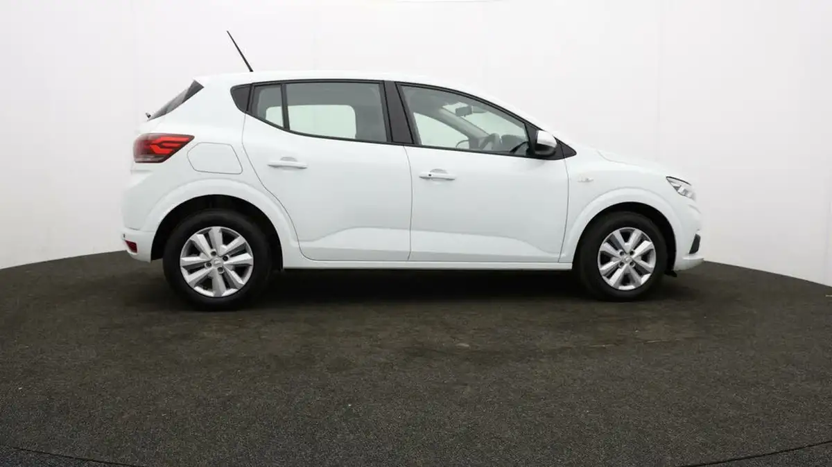 2021-dacia-sandero-10-tce-comfort-90bhp-big-37