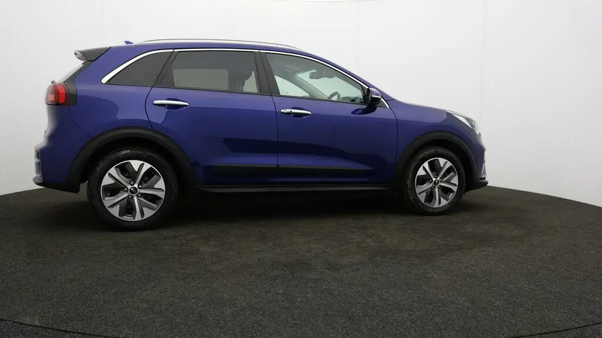 2021-kia-e-niro-ev-3-big-29