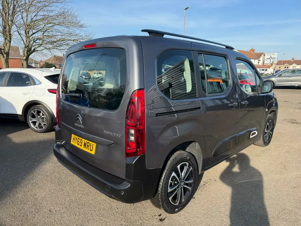 2019-citroen-berlingo-15bluehdi-flair-m-size-130ps-eat8-big-5