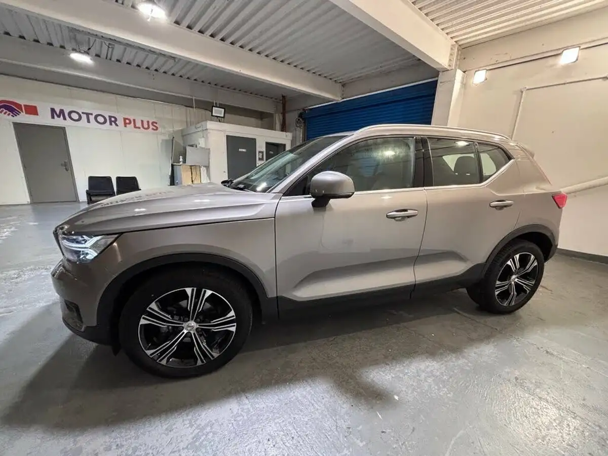 2020-volvo-xc40-20td-d3-inscription-pro-geartronic-big-3