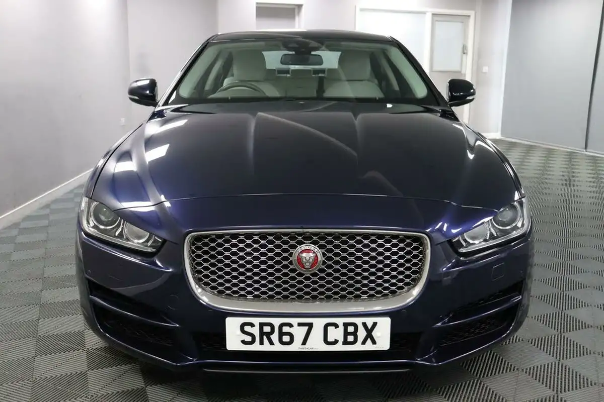 2017-jaguar-xe-20d-portfolio-180ps-ss-1999cc-auto-big-1