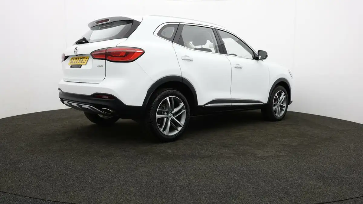 2022-mg-hs-15t-gdi-excite-162ps-dct-big-31