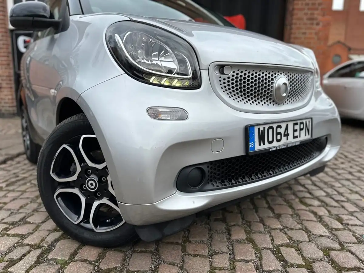 2015-smart-fortwo-10-prime-premiumss-big-1