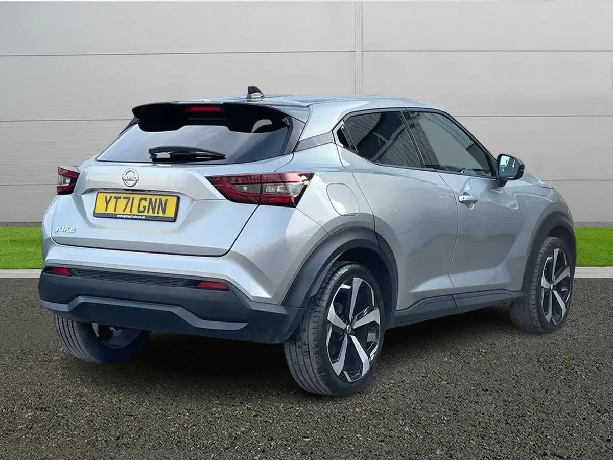 2021-nissan-juke-10-dig-t-tekna-big-6