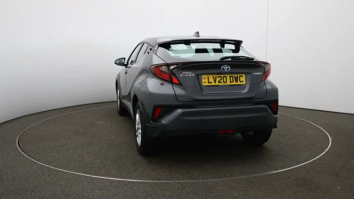 2020-toyota-c-hr-18-vvt-i-icon-parking-pack-big-60