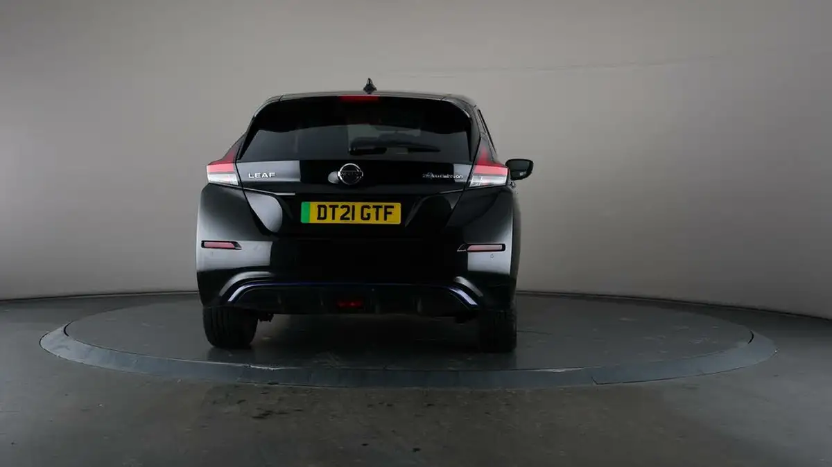 2021-nissan-leaf-e-n-connecta-big-71
