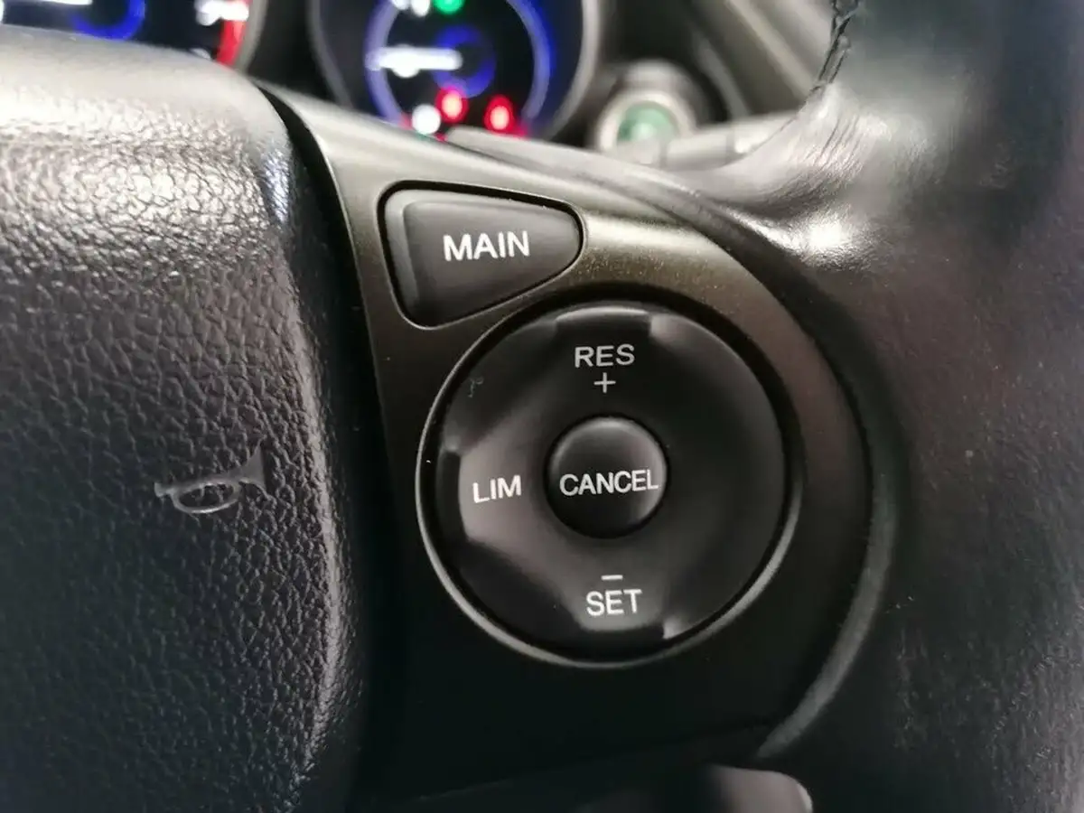 2014-honda-civic-18-es-big-18