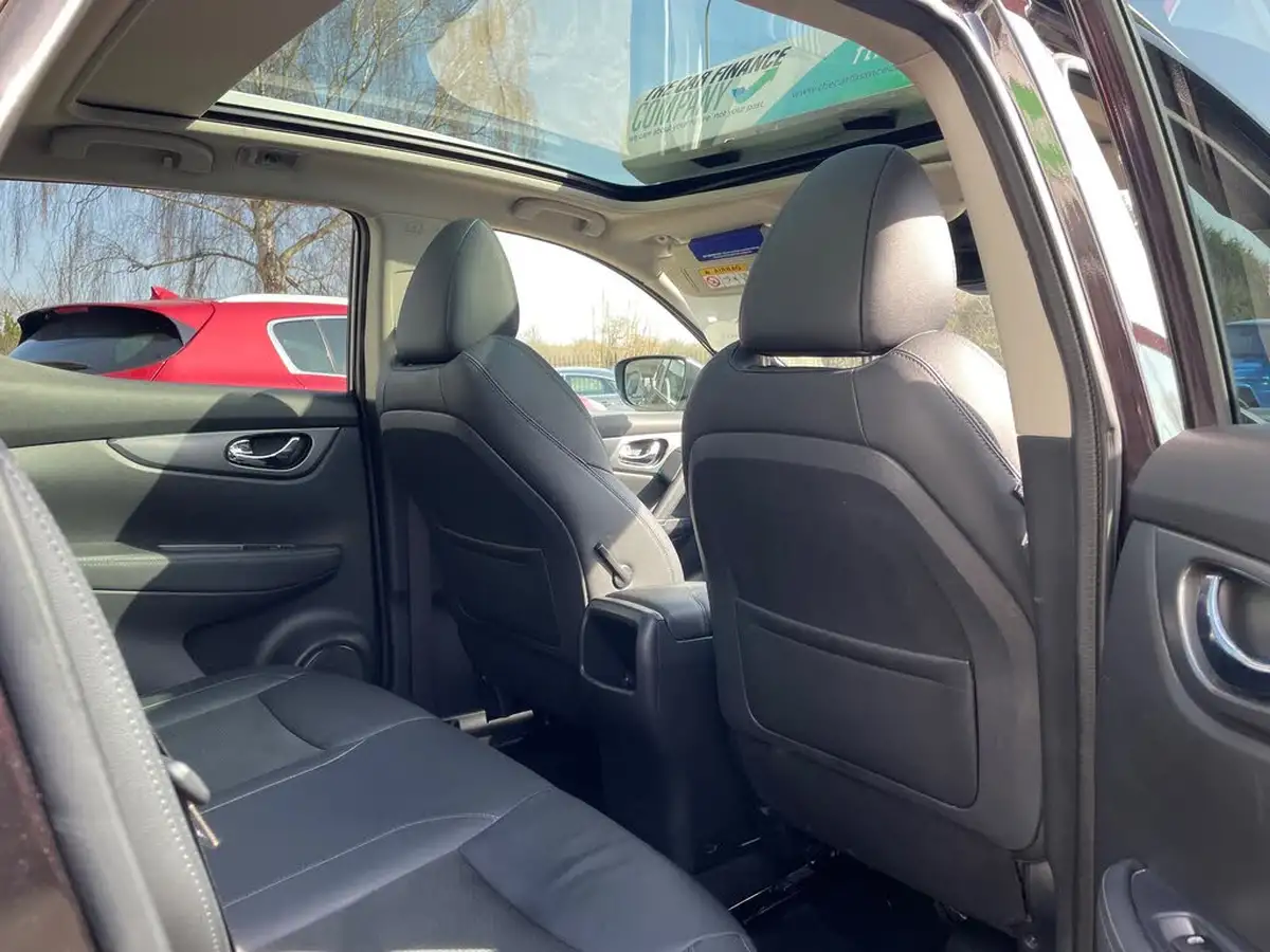 2019-nissan-qashqai-13-dig-t-tekna-160ps-dct-big-20