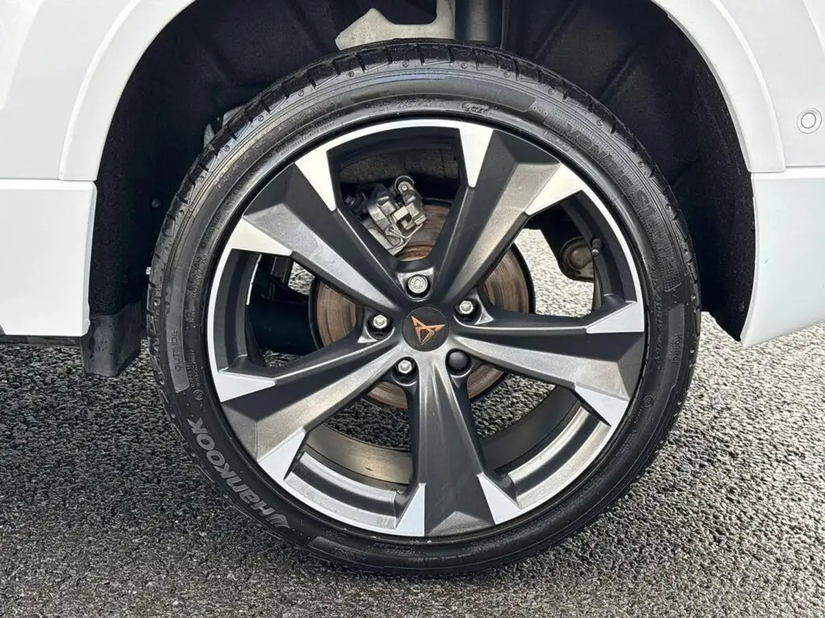 2024-cupra-ateca-15-ecotsi-v2-big-21