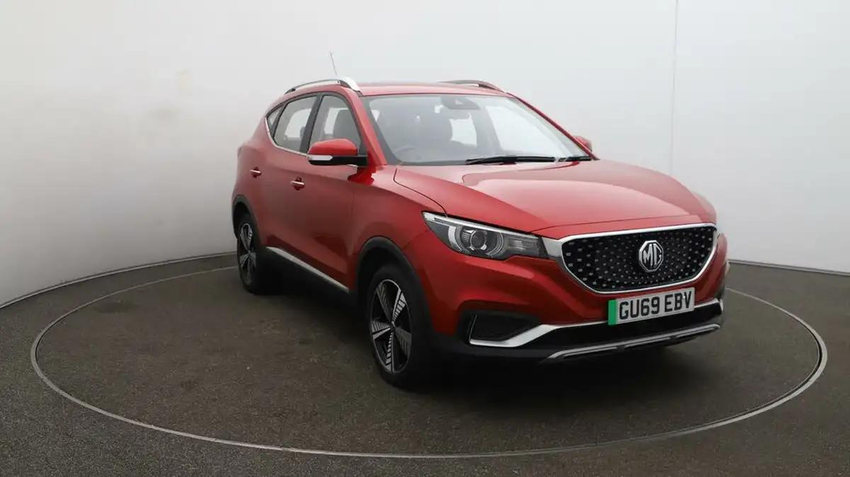 2019-mg-zs-suv-e-exclusive-ev-big-39