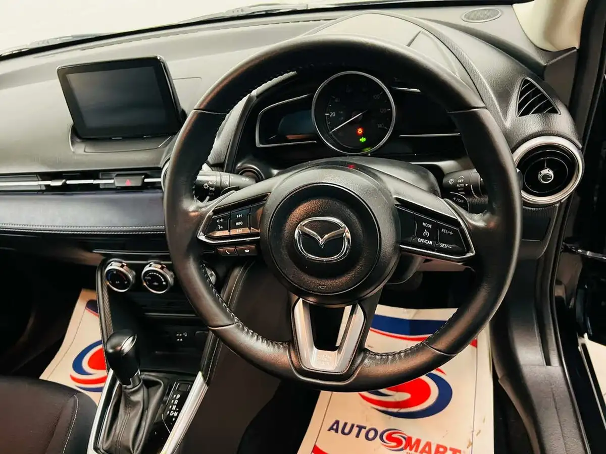 2020-mazda-mazda2-15-skyactiv-g-sport-nav-auto-big-11