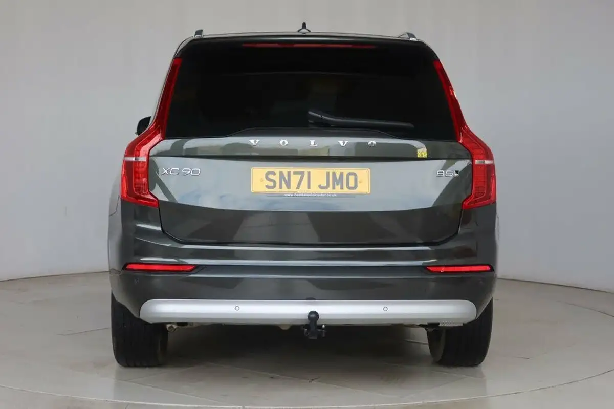 2021-volvo-xc90-20td-b5-momentum-big-5