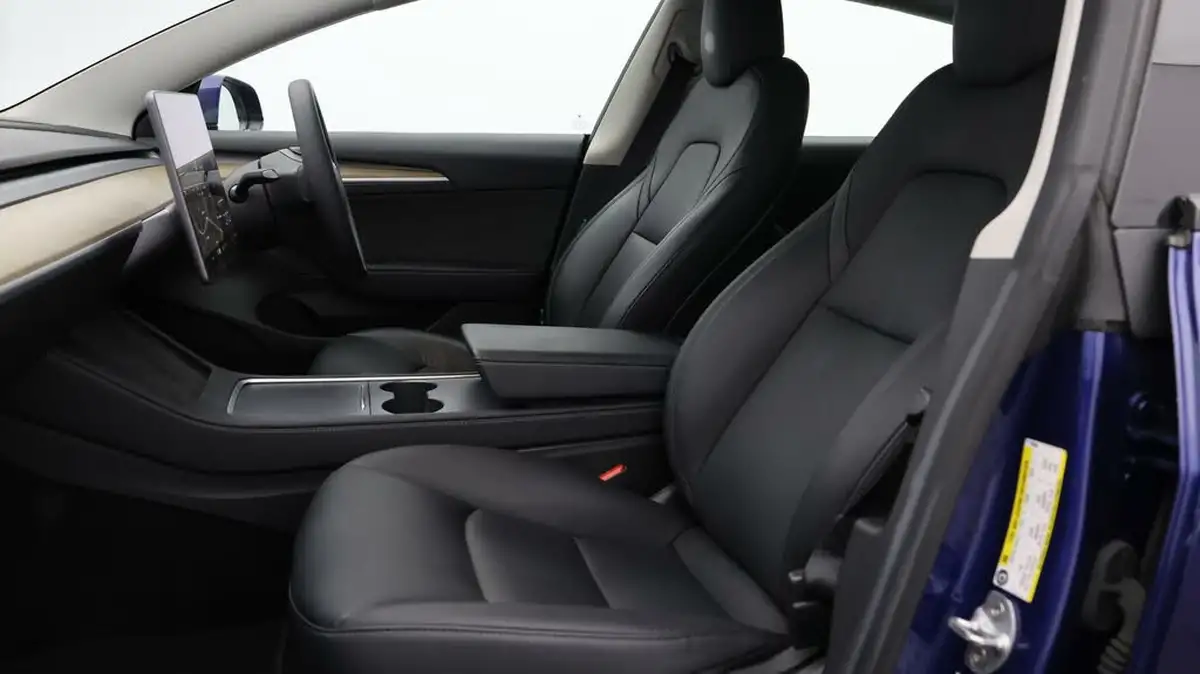 2021-tesla-model-3-e-standard-plus-big-13