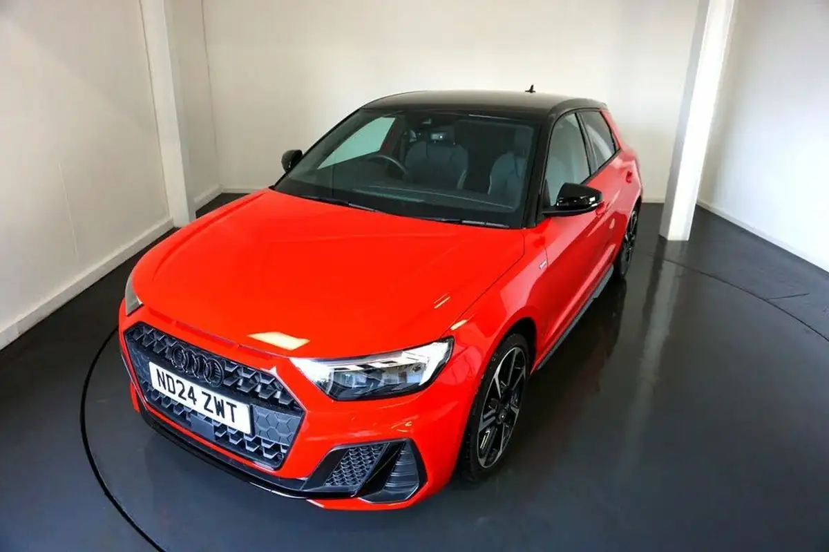 2024-audi-a1-10-25-tfsi-black-edition-big-1