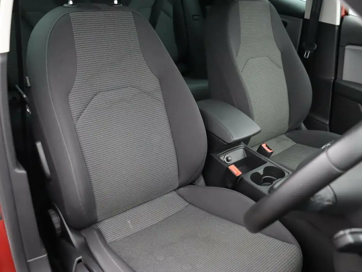 2019-seat-leon-15-tsi-evo-se-dynamic-ss-hatchback-big-6