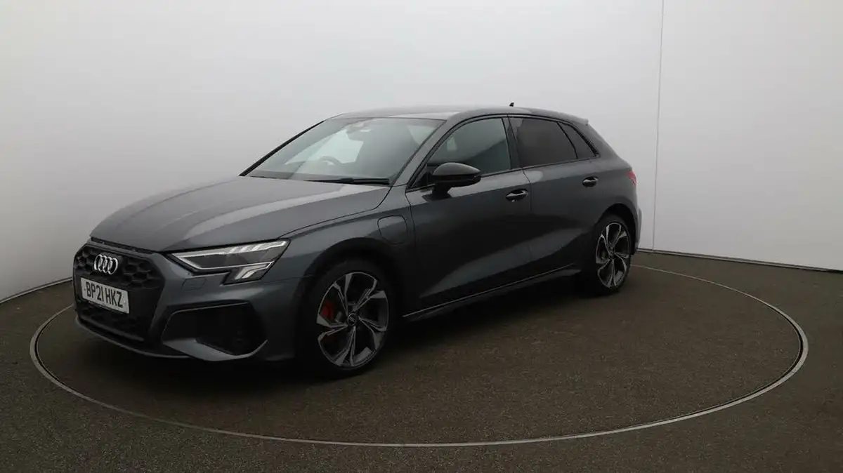 2021-audi-a3-14-45-tfsi-e-s-line-competition-big-69