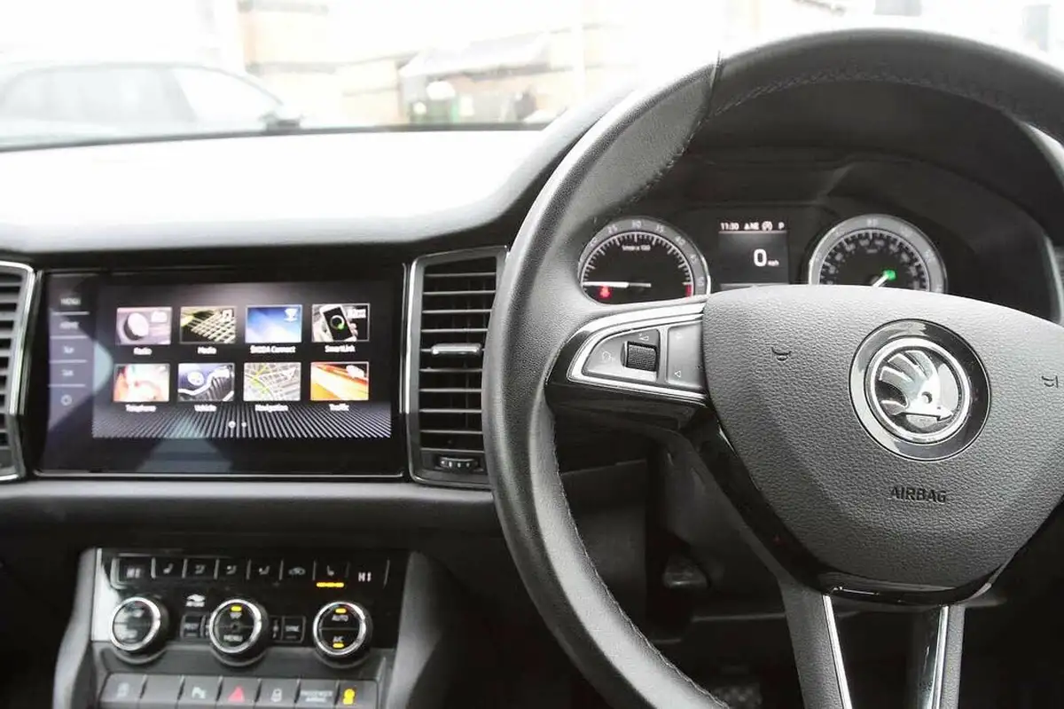 2020-skoda-kodiaq-20tdi-edition-190ps-4x4-dsg-big-17