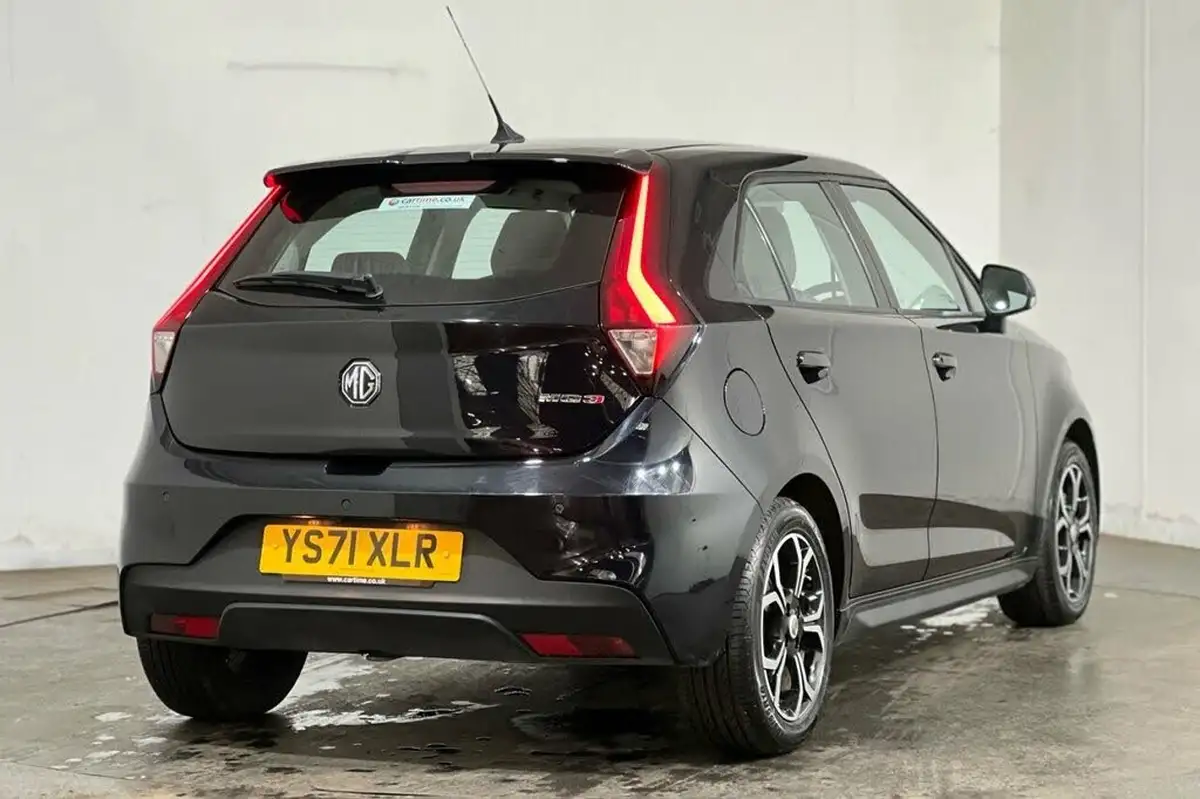 2022-mg-mg3-15-vti-tech-exclusive-nav-big-14