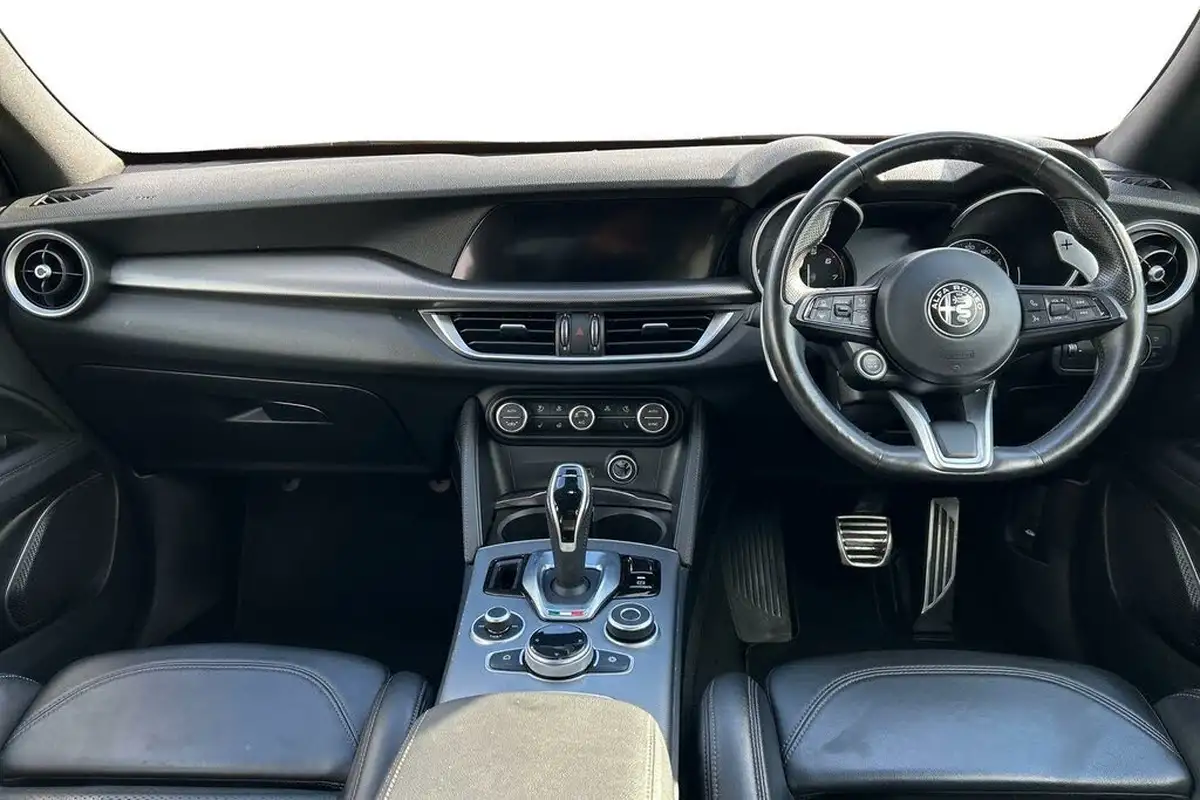 2022-alfa-romeo-stelvio-20-veloce-big-8