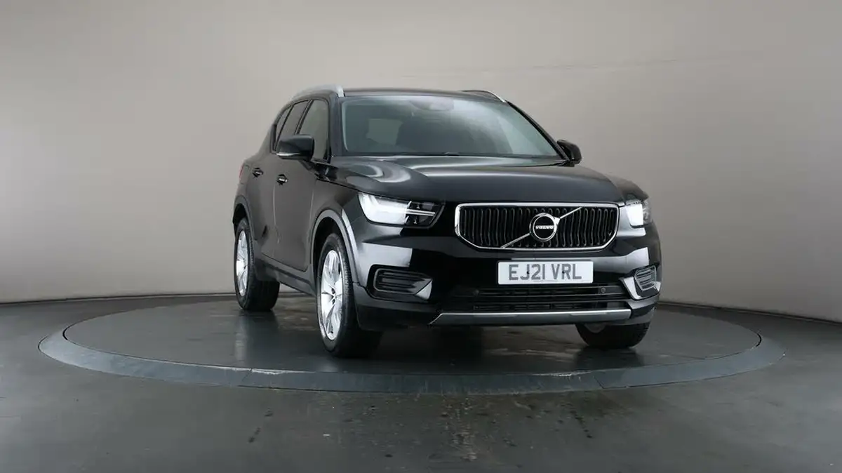 2021-volvo-xc40-15-t3-momentum-163bhp-big-47