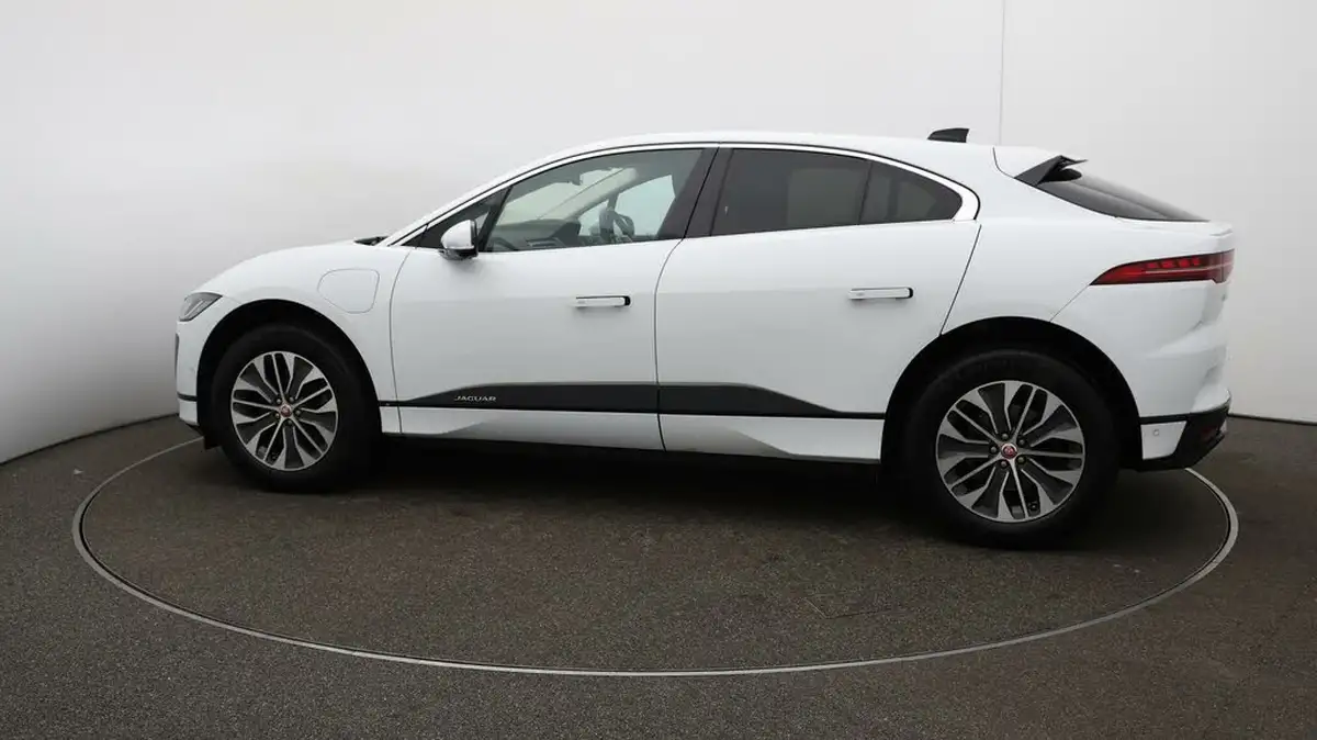 2021-jaguar-i-pace-ev400-s-big-50