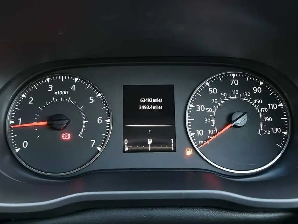 2020-dacia-duster-10-tce-comfort-100bhp-bi-fuel-big-24