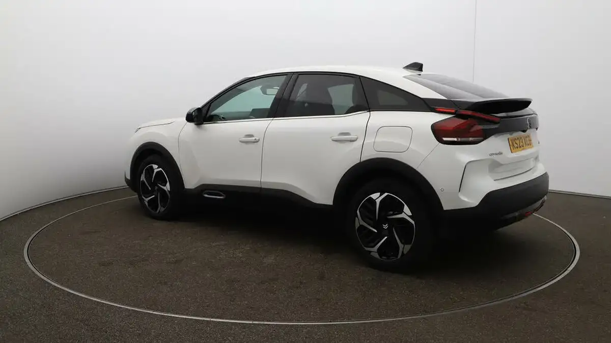 2023-citroen-c4-15bluehdi-shine-plus-big-27