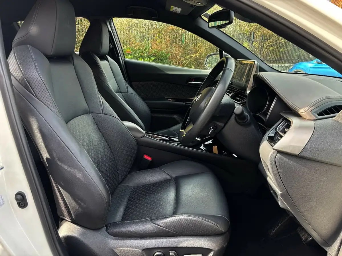 2023-toyota-c-hr-18-vvt-i-excel-120bhp-big-12