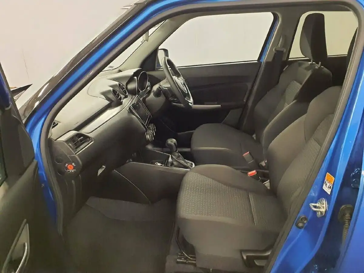 2024-suzuki-swift-12-dualjet-sz5-big-8