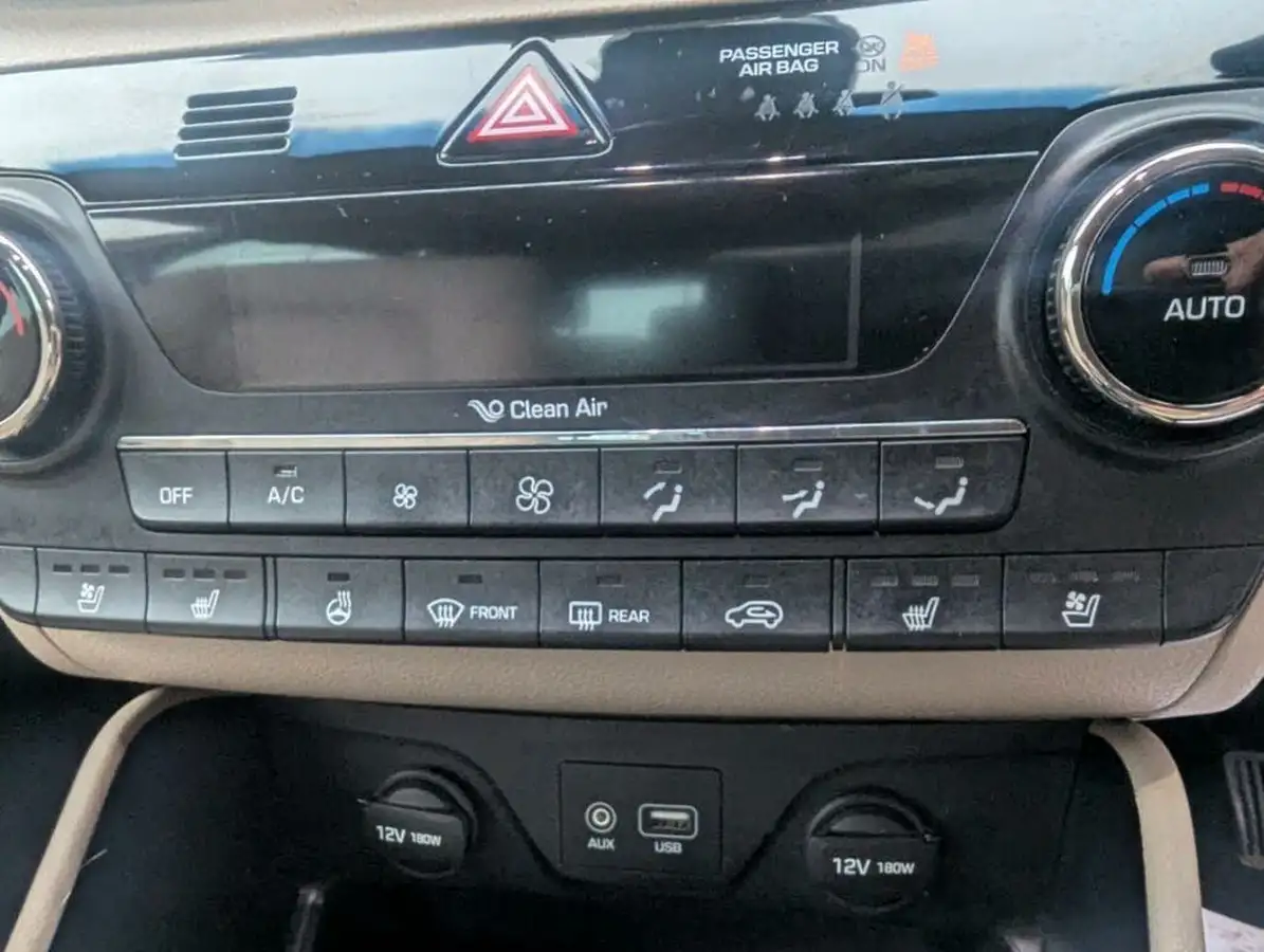 2016-hyundai-tucson-20crdi-premium-se-185ps-big-31