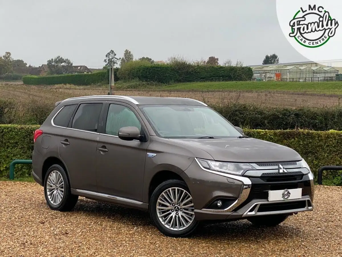 2019-mitsubishi-outlander-24-dynamic-phev-big-0