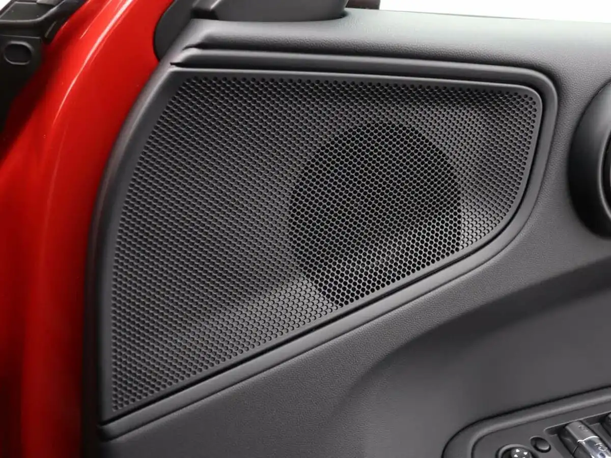 2020-mini-countryman-15-cooper-classic-comfort-big-34