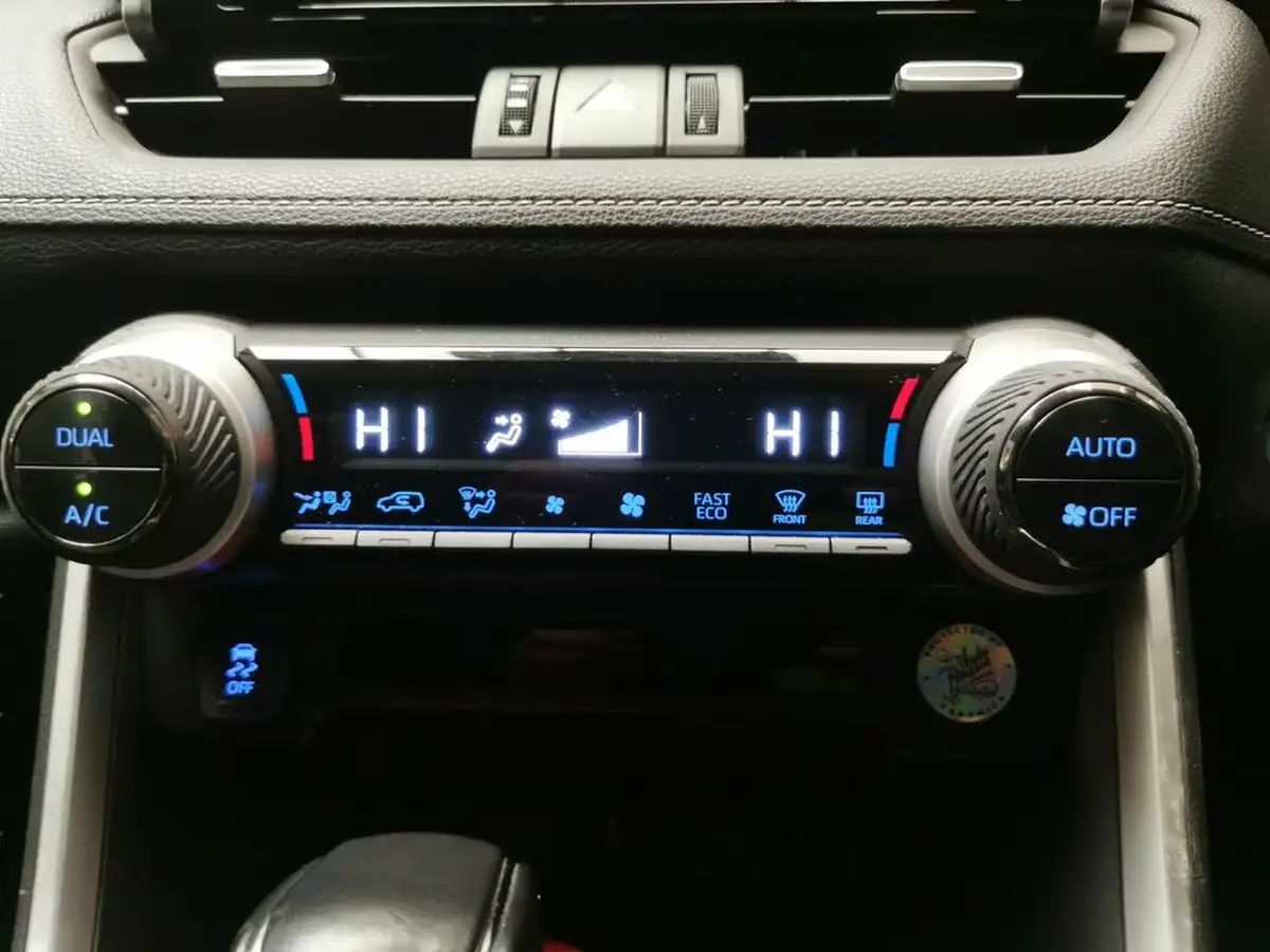2021-toyota-rav4-25-vvt-i-icon-big-14