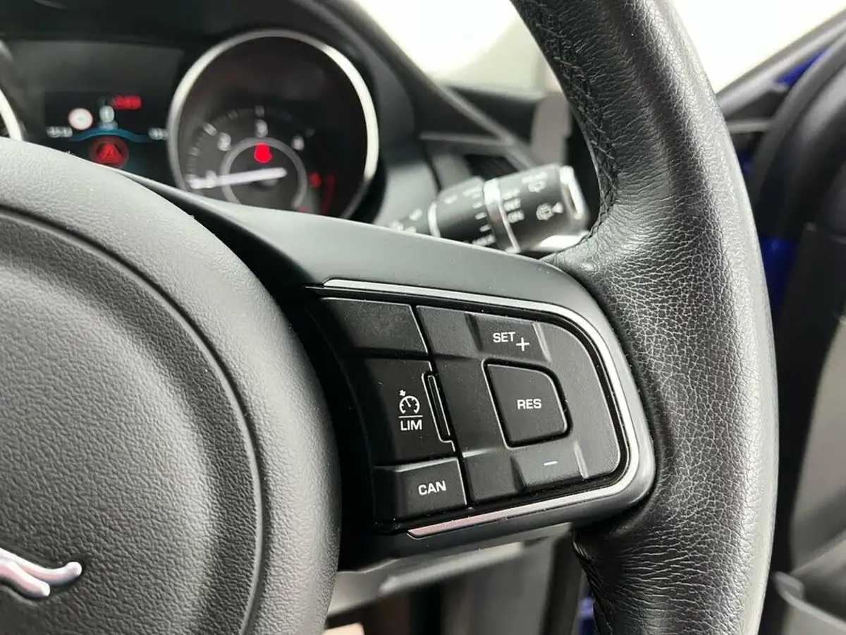 2019-jaguar-e-pace-20-i4d-s-awd-auto-big-20