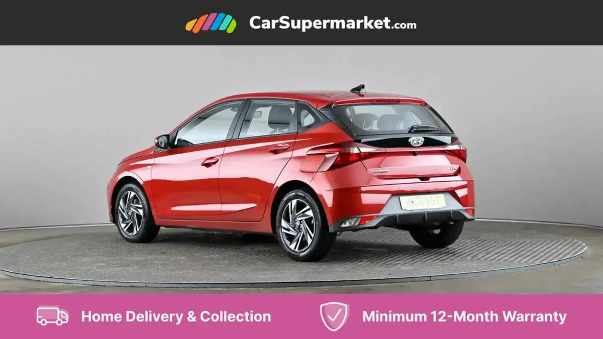 2022-hyundai-i20-10-t-gdi-se-connect-dct-big-3