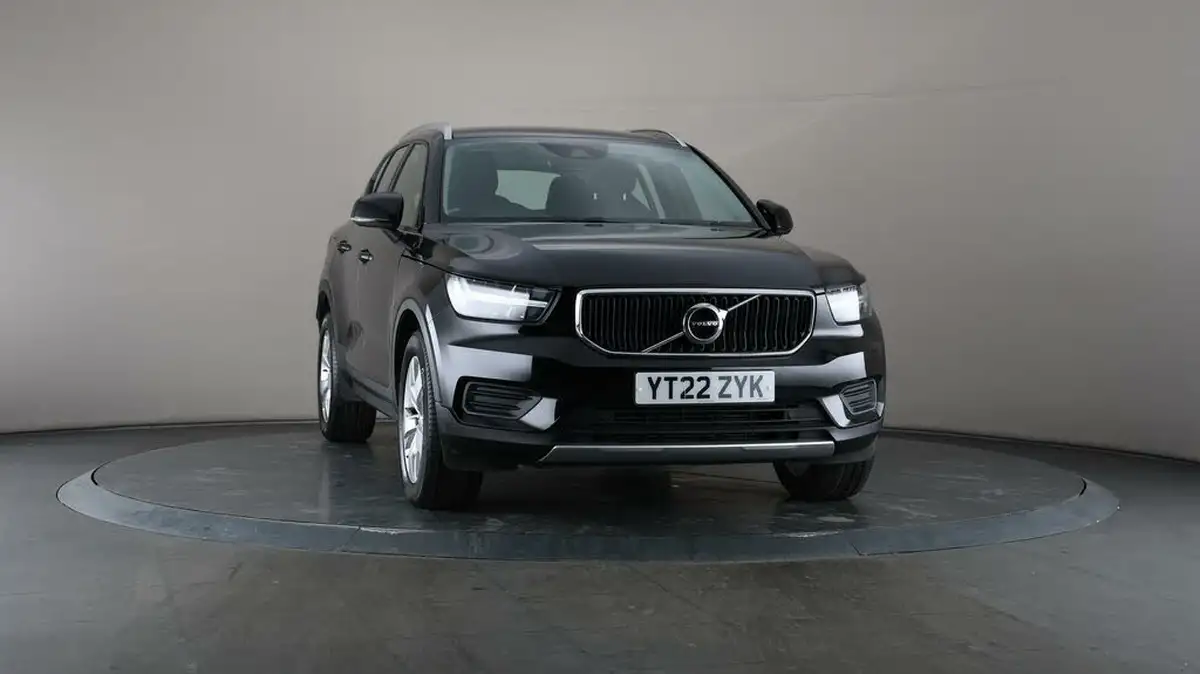 2022-volvo-xc40-15-t3-momentum-big-48