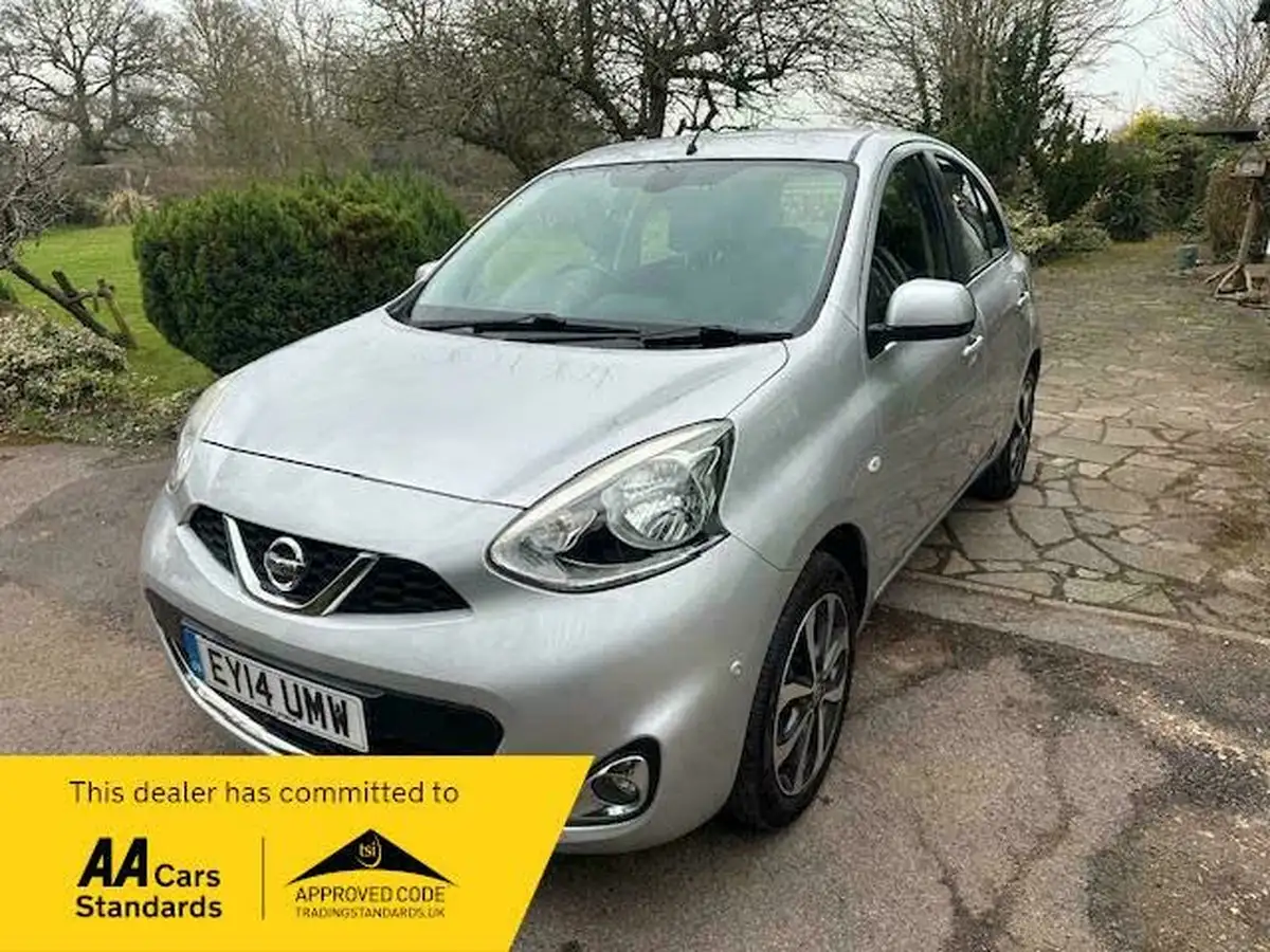 2014-nissan-micra-12-tekna-98ps-glass-roof-big-0