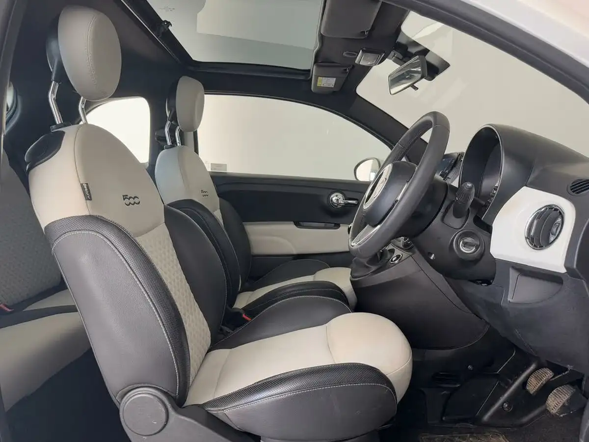 2022-fiat-500-10-dolcevita-big-13