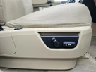2011-land-rover-freelander-2-32-4x4-small-4