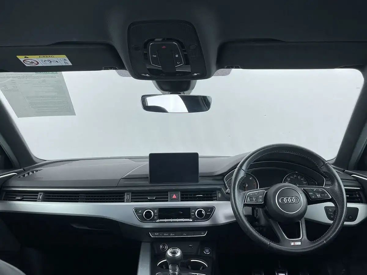 2017-audi-a4-avant-14-tfsi-s-line-big-7