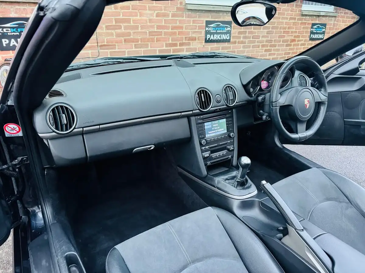 2011-porsche-boxster-29-2893cc-big-22
