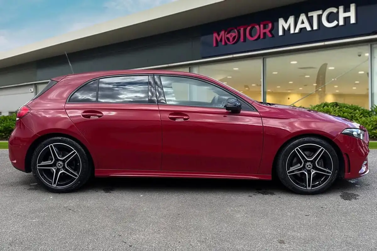 2023-mercedes-benz-a-class-13-a180-amg-line-executive-hatchback-5d-7g-dct-big-2