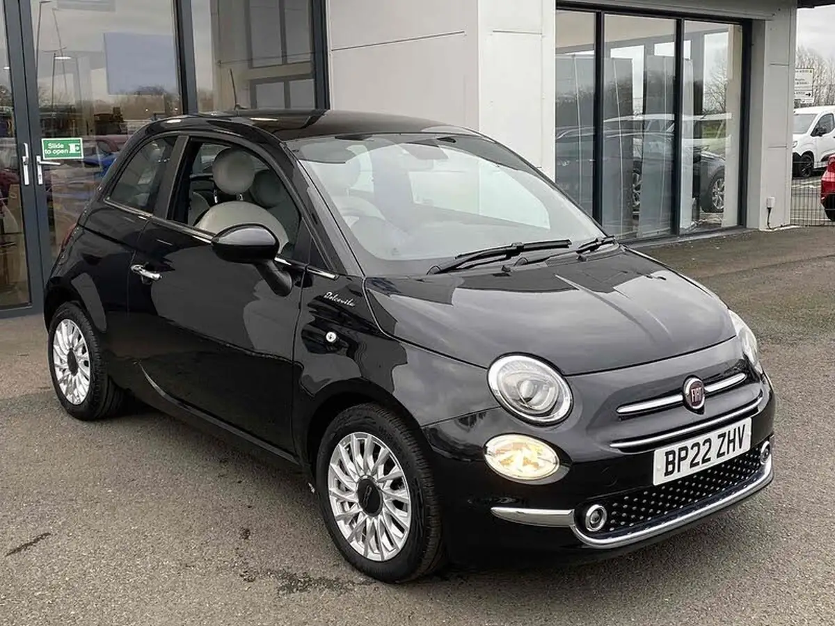 2022-fiat-500-10-dolcevita-big-38