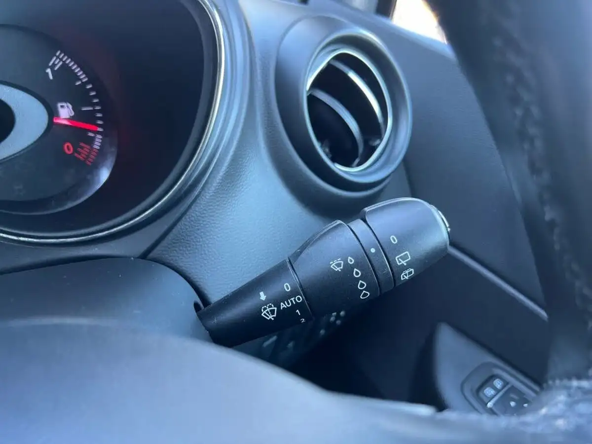 2018-renault-captur-09-tce-dynamique-s-nav-big-20