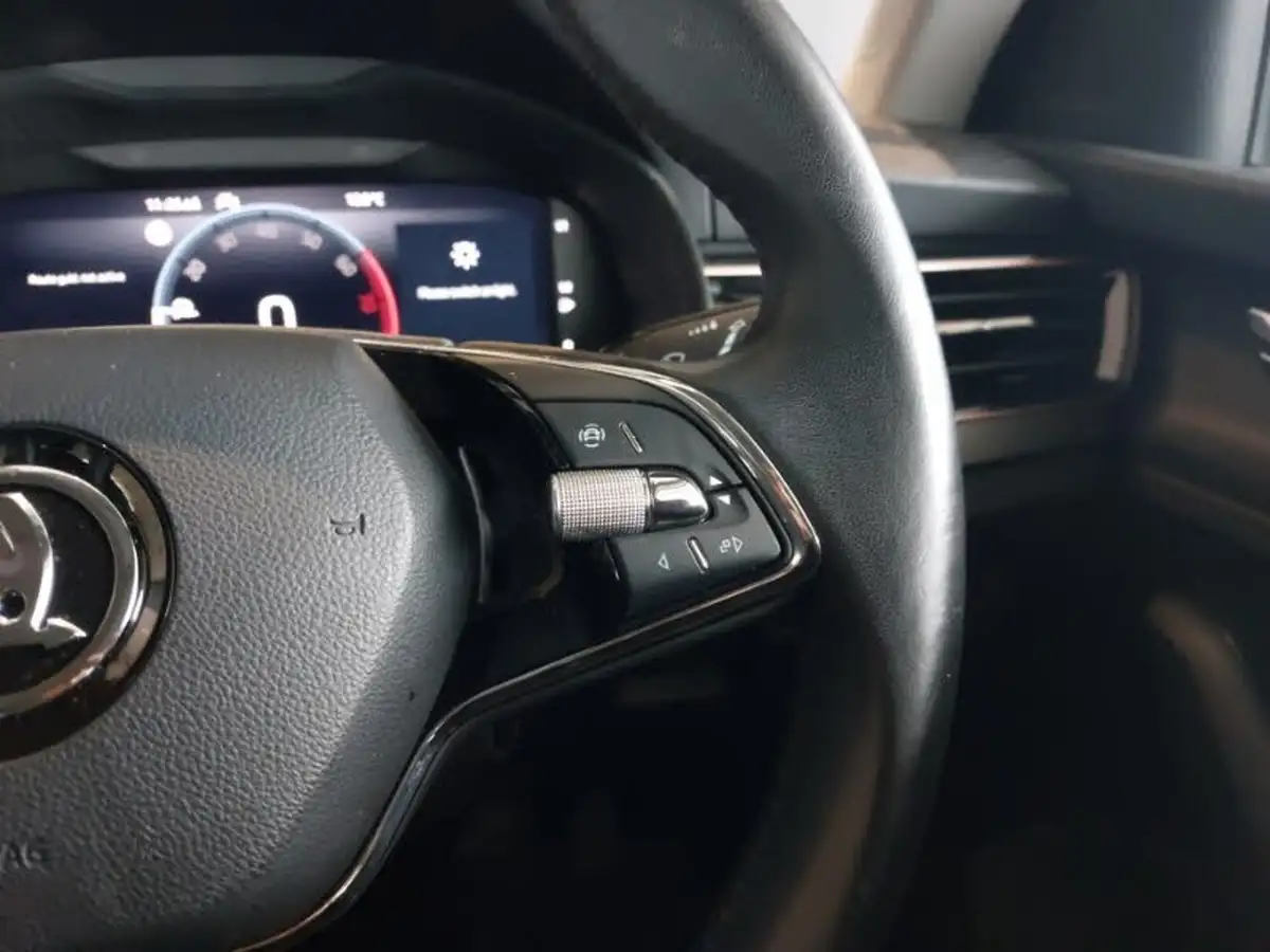 2023-skoda-kamiq-10-tsi-se-l-executive-110ps-big-10