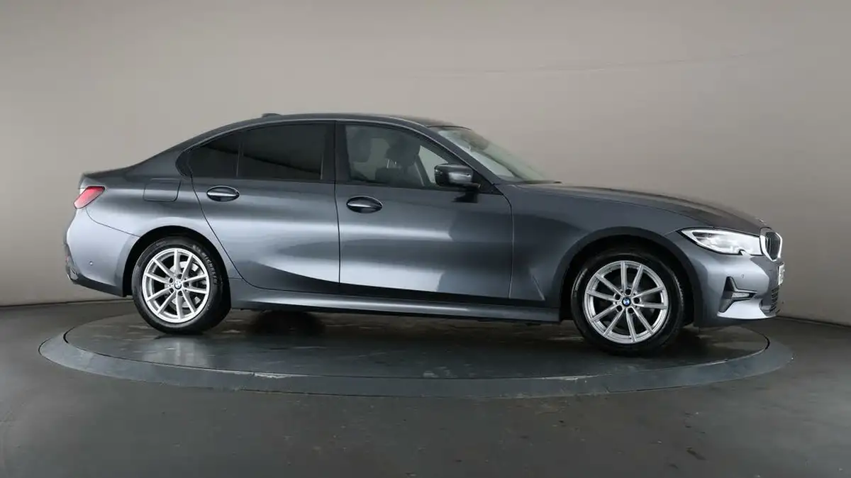 2019-bmw-3-series-20td-320d-se-190bhp-saloon-4d-sport-auto-big-52