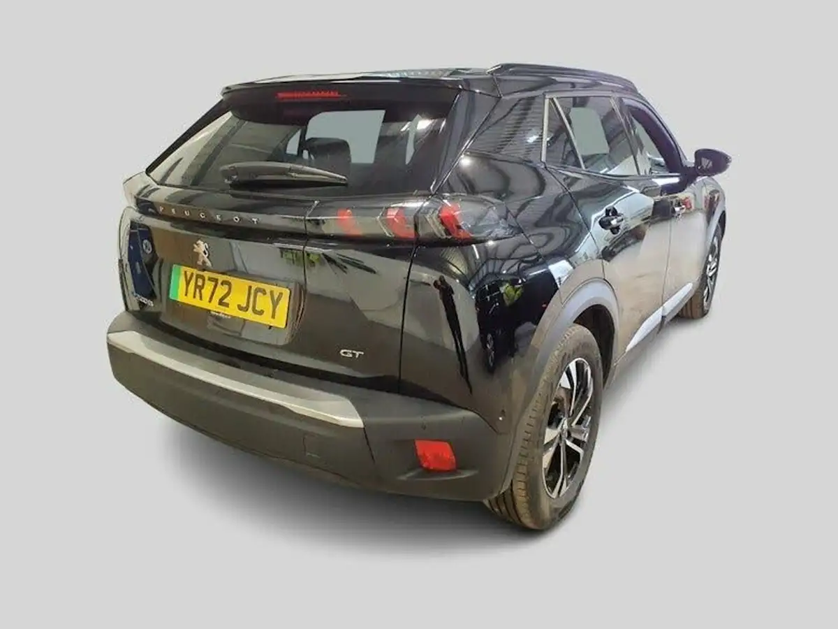 2021-peugeot-2008-suv-e-gt-big-3
