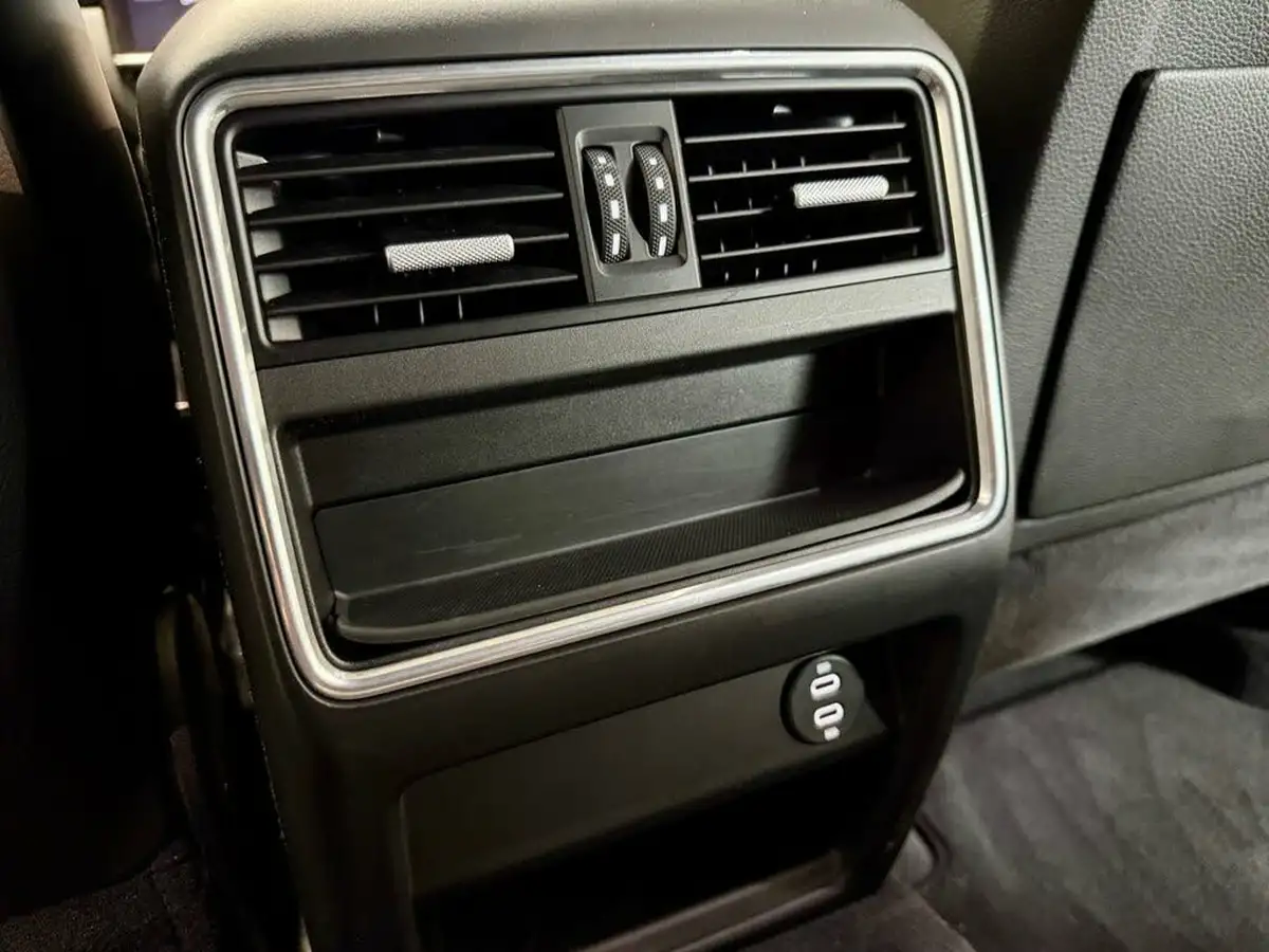 2019-porsche-cayenne-30-v6-s-big-33