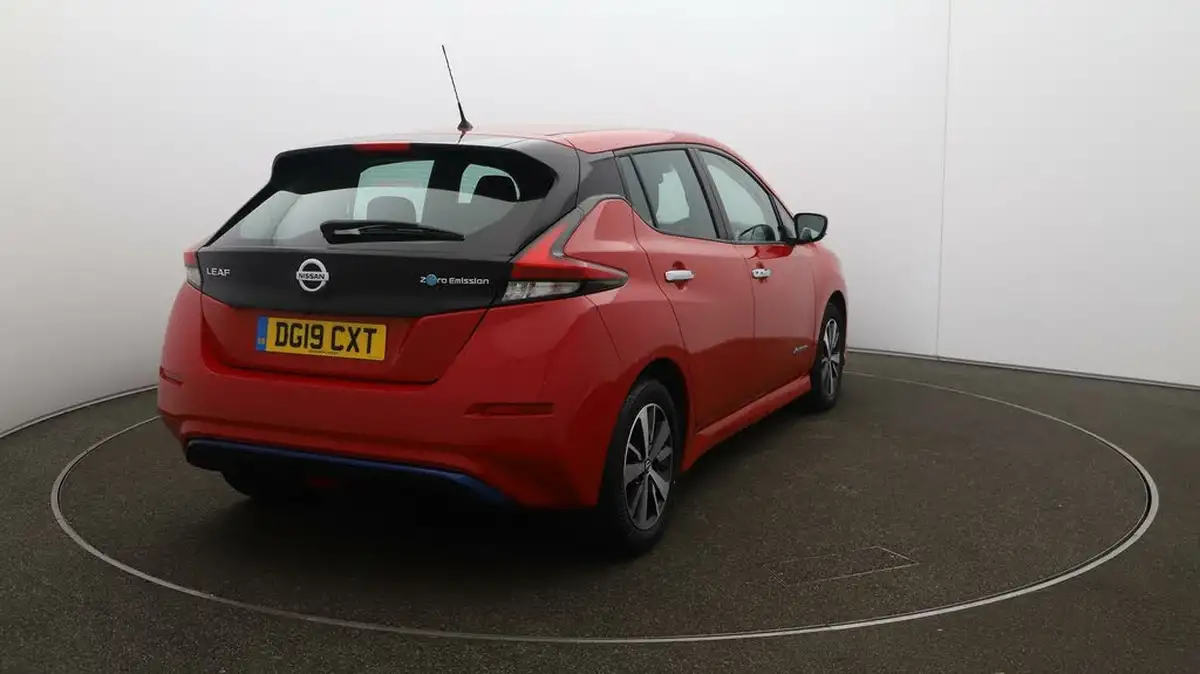 2019-nissan-leaf-e-acenta-big-55